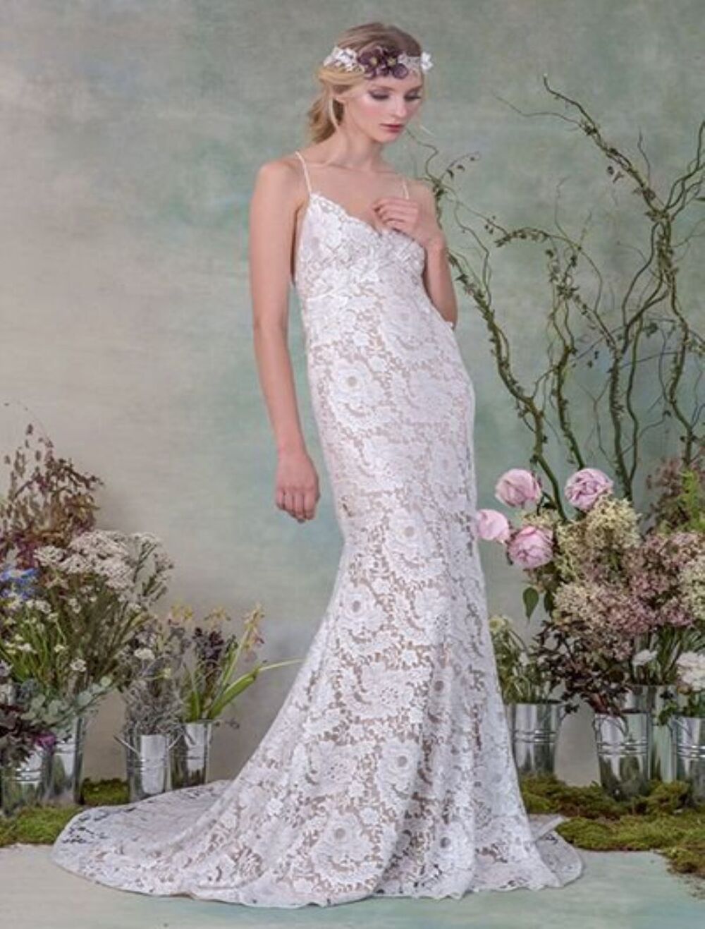 Elizabeth Fillmore Faye 4710 Lace Sexy Empire Sheath Wedding Dress 8